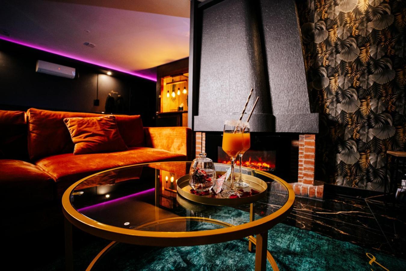 L Escale Jacuzzi Et Sauna Évreux Extérieur photo
