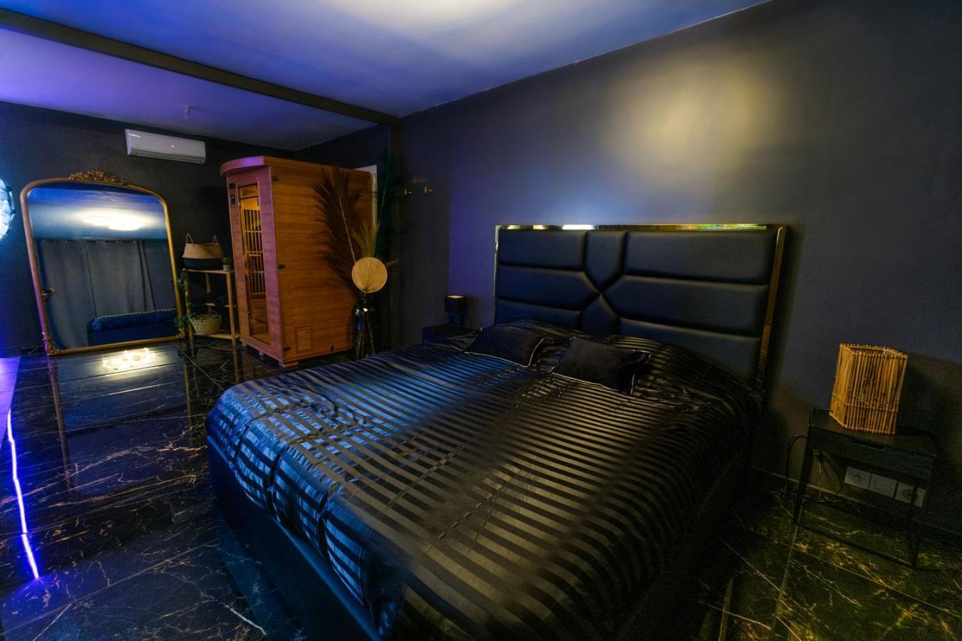 L Escale Jacuzzi Et Sauna Évreux Extérieur photo
